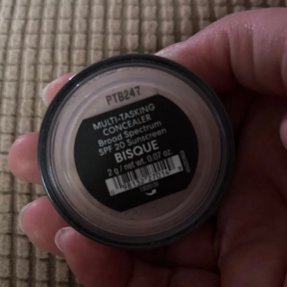 Bareminerals multi tasking concealer BISQUE